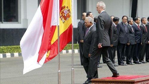 Los ministros de Defensa español e Indonesio impulsan la cooperación entres ambos países